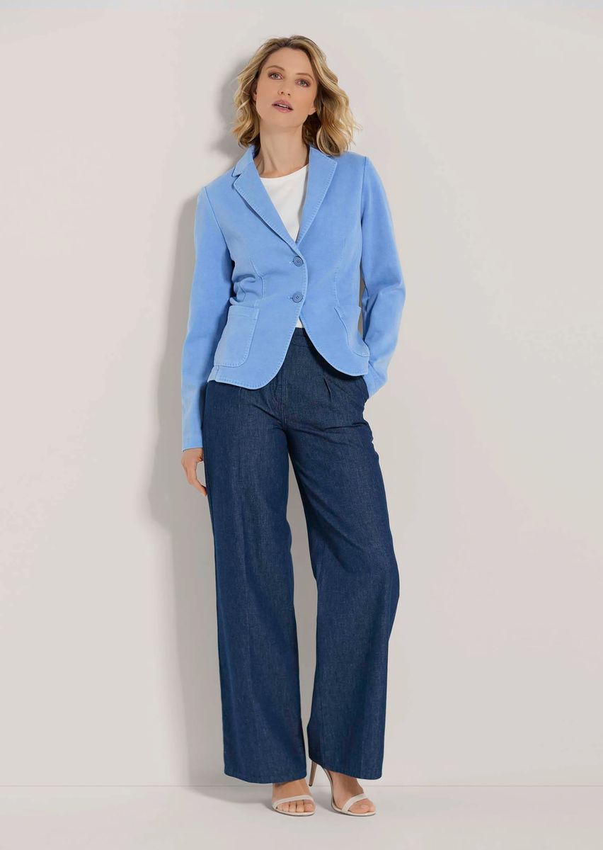 Kurzer taillierter Blazer mit Zierstich