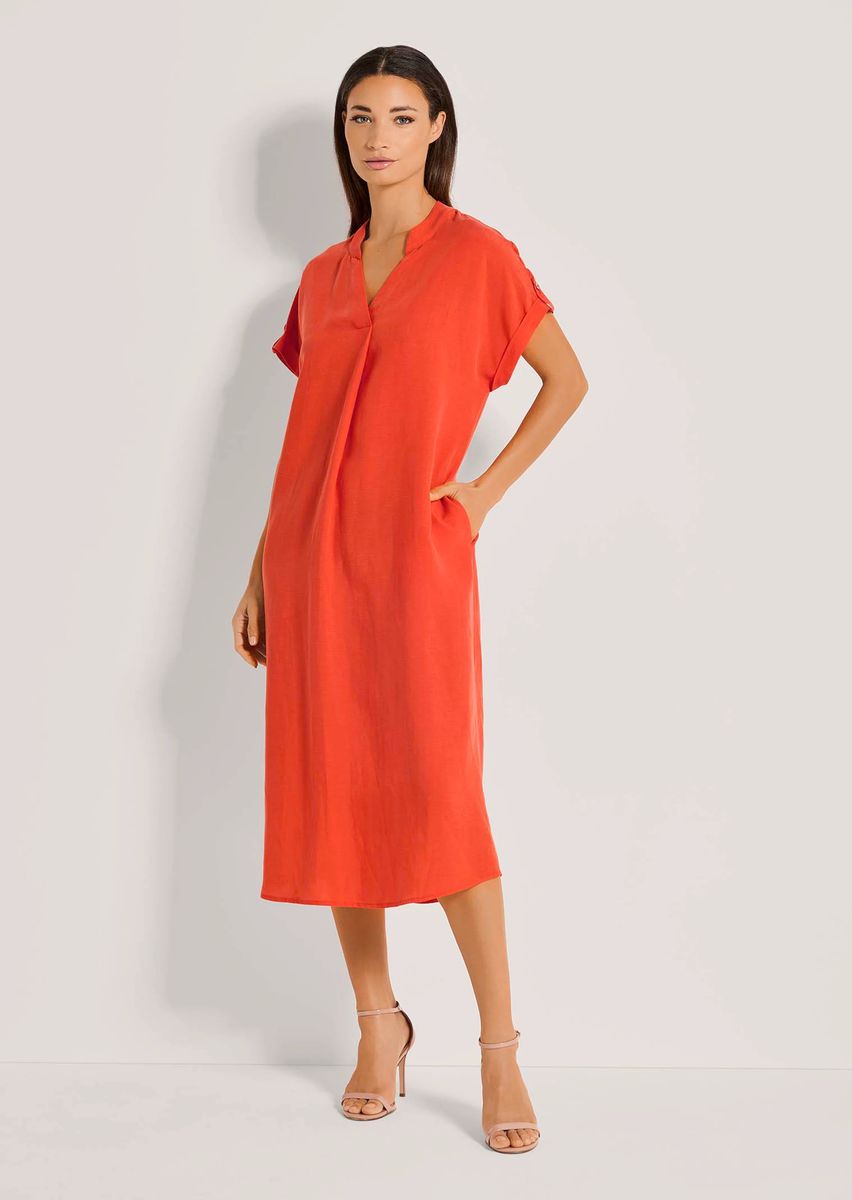 Legeres Tunika-Midikleid mit Falte