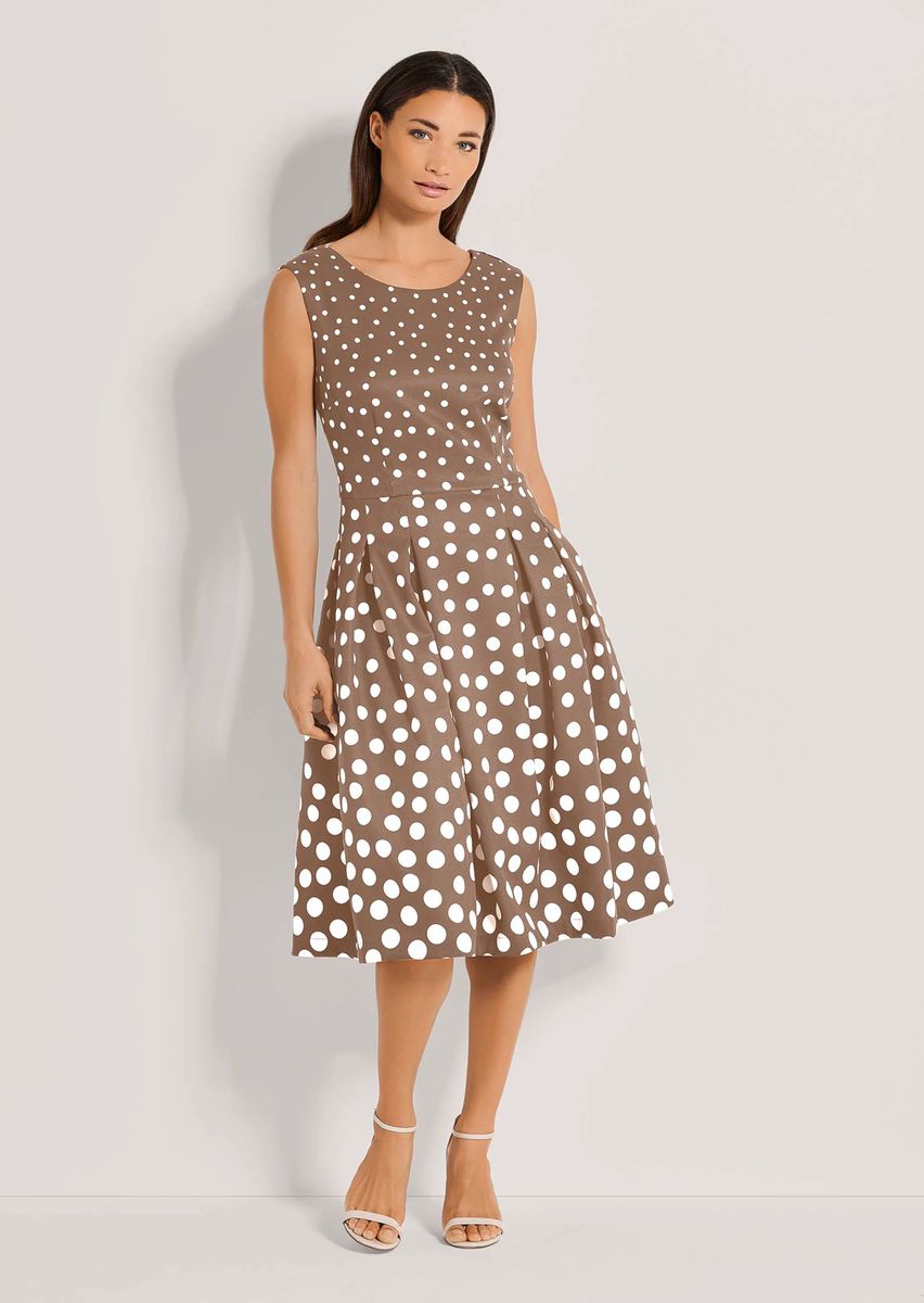 Elegantes Midikleid mit Polka Dots