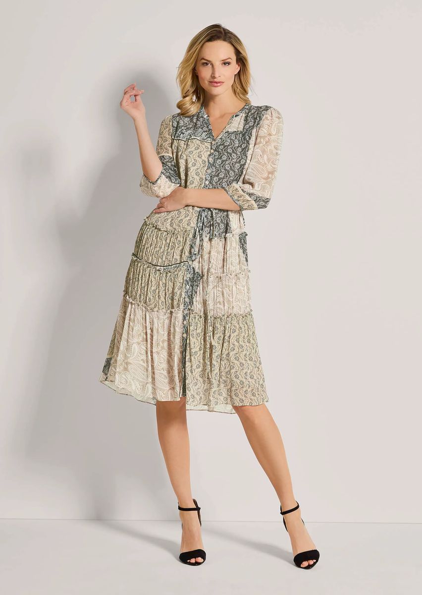 Midi-Kleid mit Patchwork-Print und Stufen