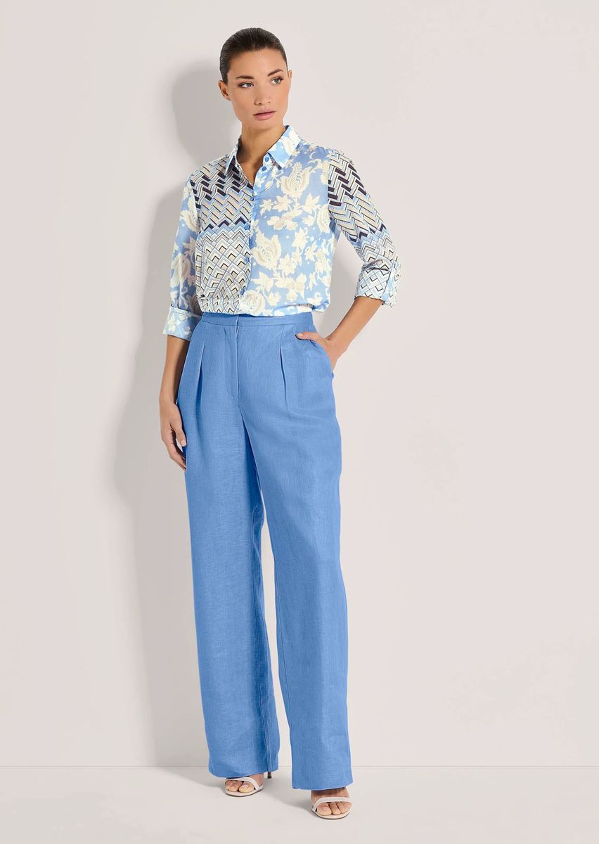 Weite Leinenhose mit Bundfalten