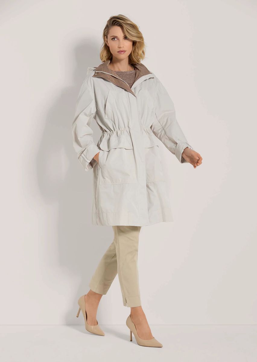 Legerer Parka mit abnehmbarer Kapuze