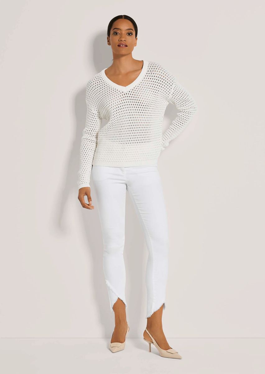 Leichter Ajour-Strickpullover mit V-Ausschnitt