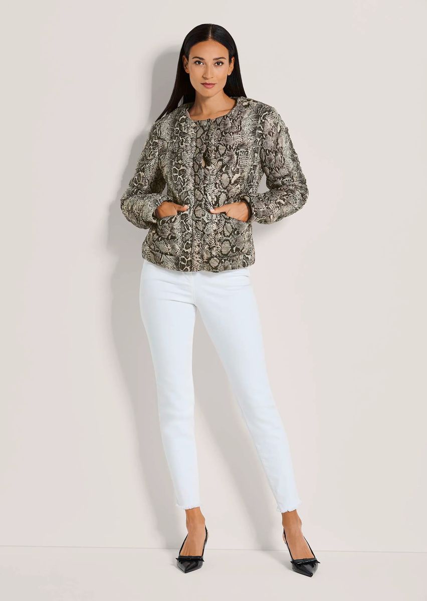 Taillierte Steppjacke mit Unikat-Print
