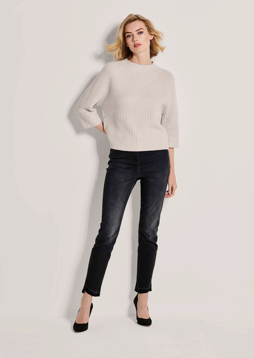 Kaschmirpullover mit Stehkragen und Rippstrick