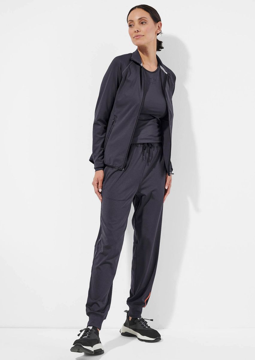 Funktionale Sportjacke mit Daumenlöchern