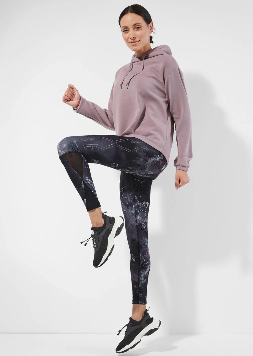 Performance-Sporttights mit Galaxy-Print