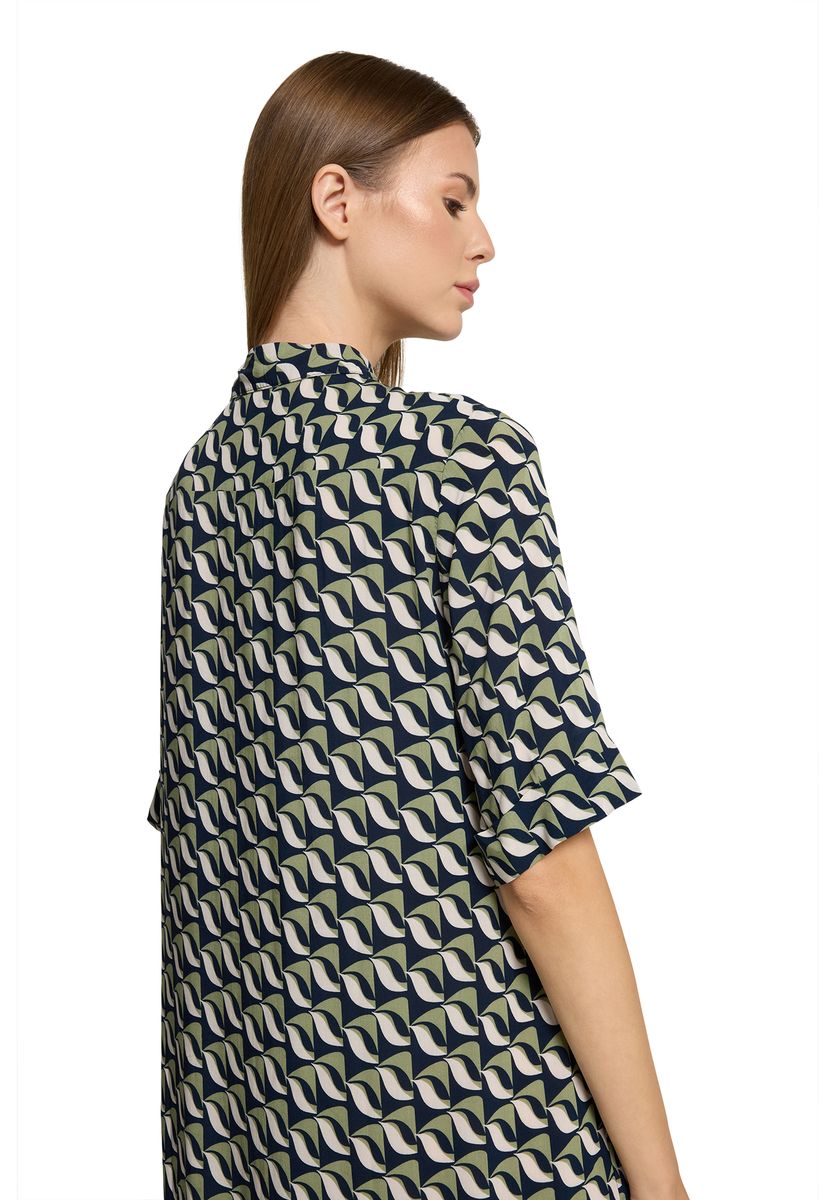 Geometrisch gemustertes Hemdblusenkleid