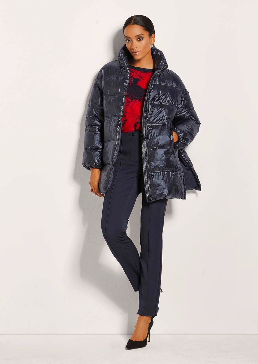 Glänzende Steppjacke mit Stehkragen
