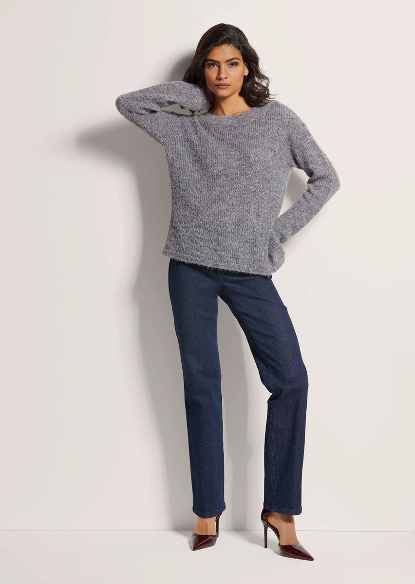 Schimmernder Softstrick-Pullover mit Rundhalsausschnitt