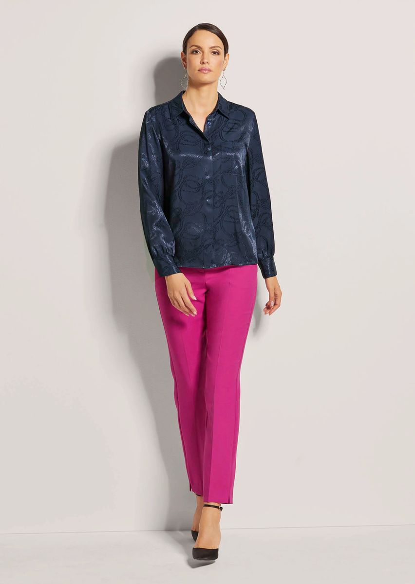 Elegante Hemdbluse mit Jacquard-Muster