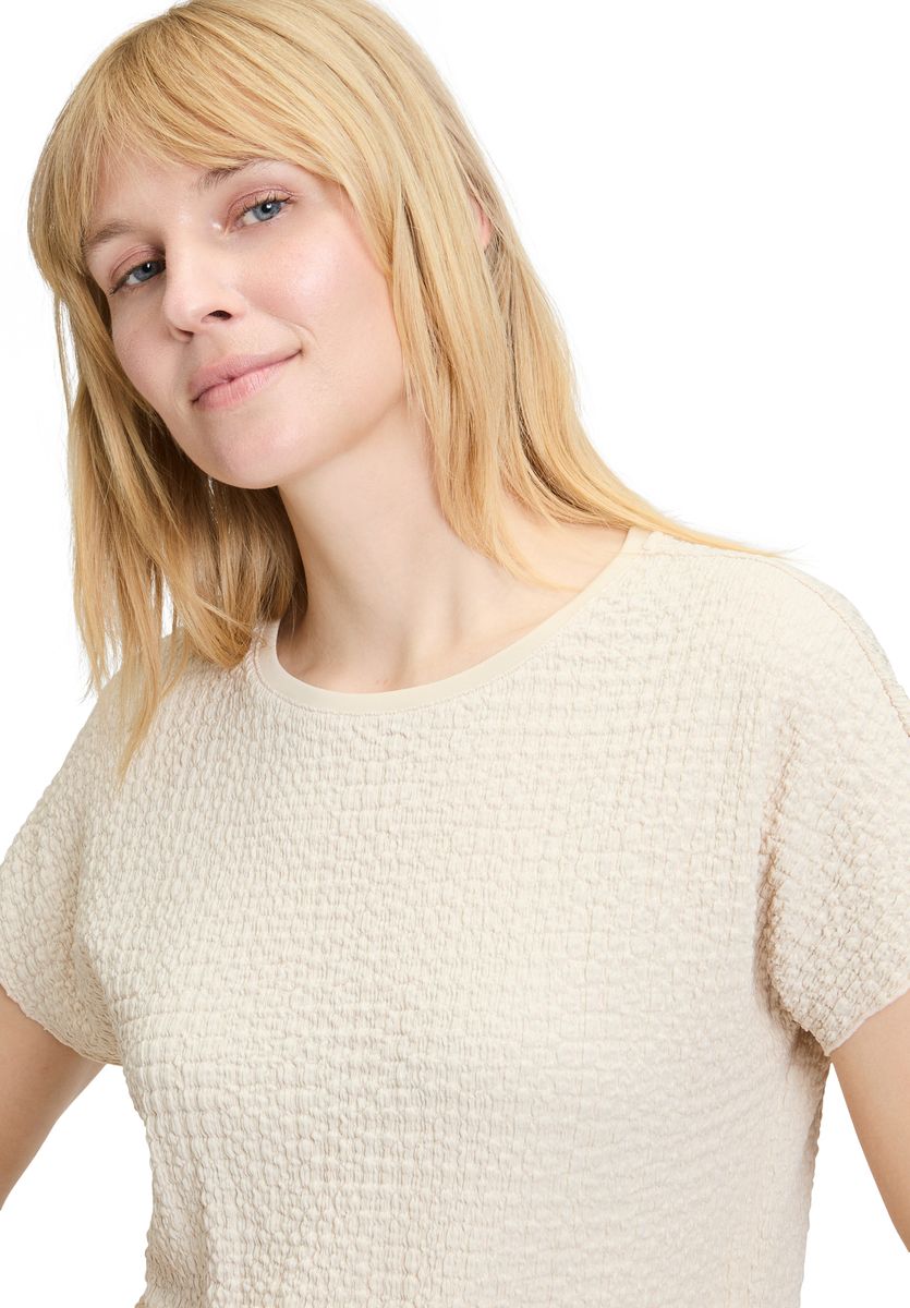 Strukturiertes Shirt mit überschnittenen Ärmeln
