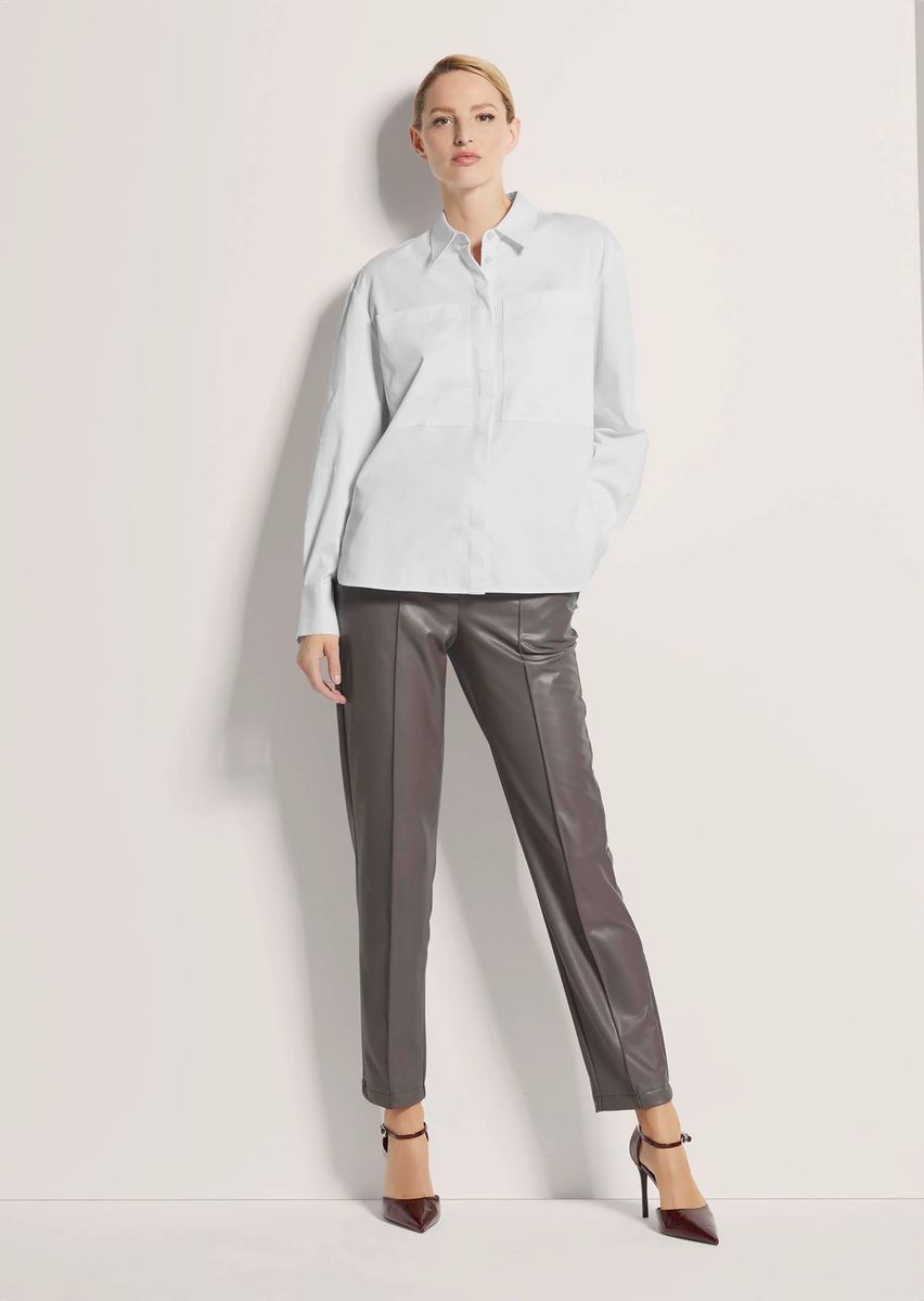 Moderne Oversize-Hemdbluse mit Taschen