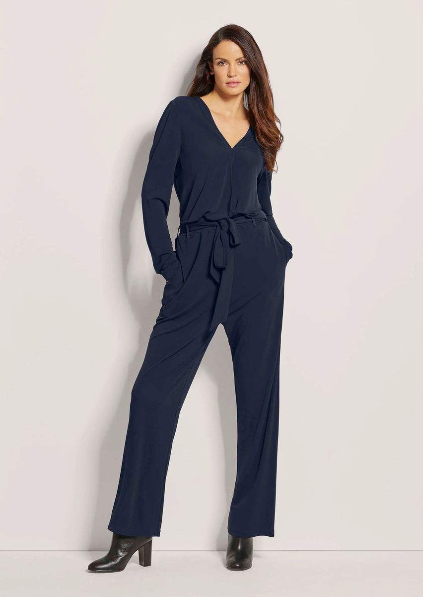 Eleganter Jumpsuit mit weitem Bein