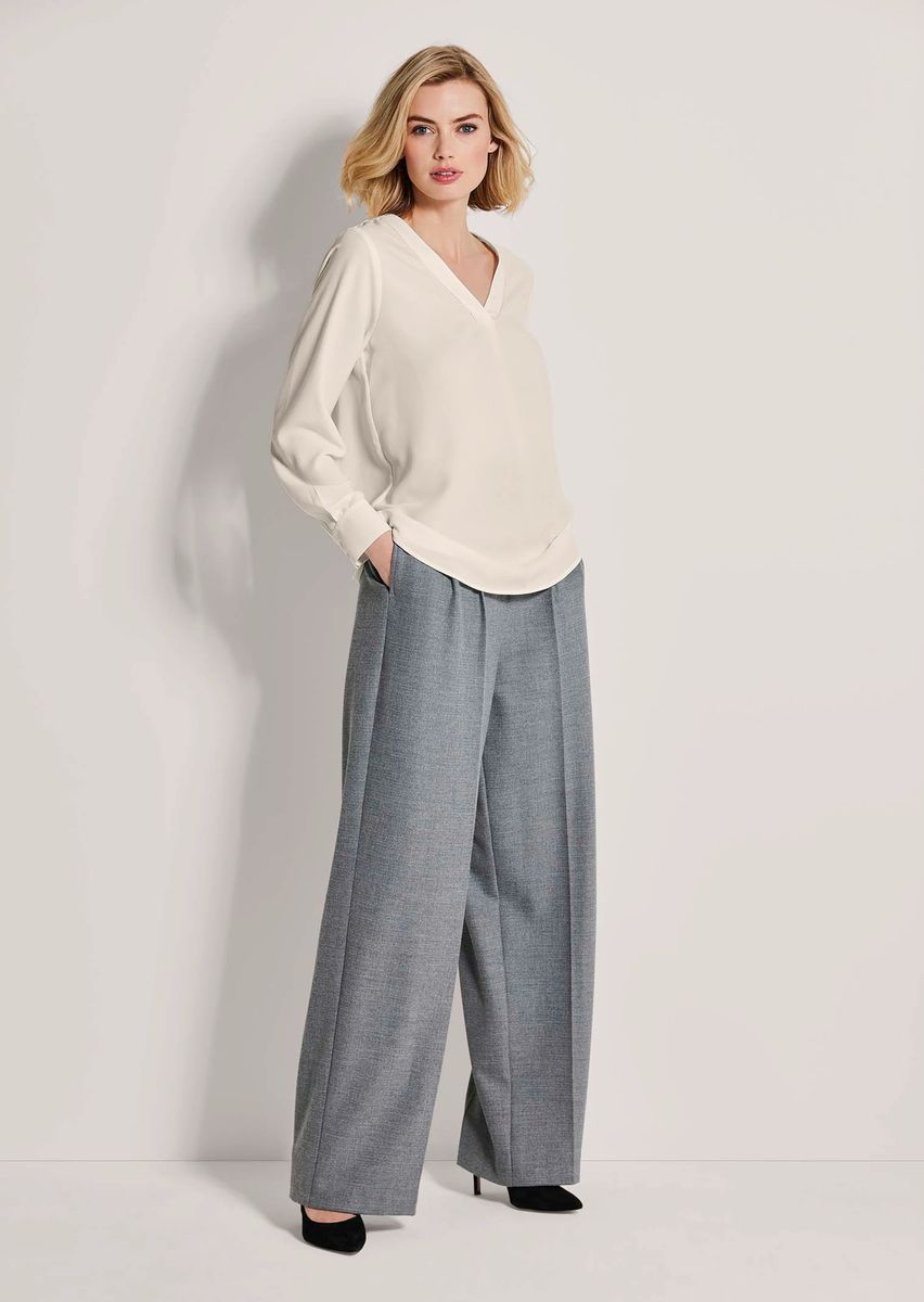 Elegante Tunika-Bluse mit V-Ausschnitt