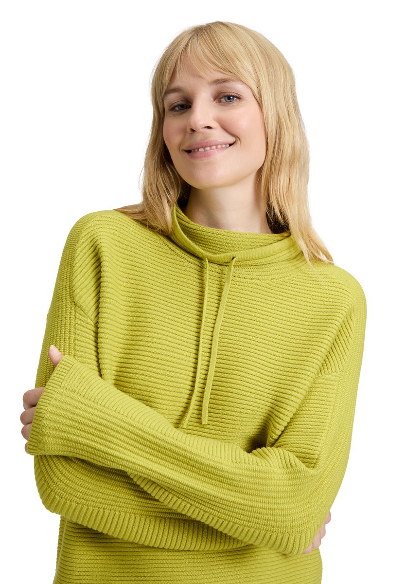 Rippstrick-Pullover mit Tunnelzug-Kragen