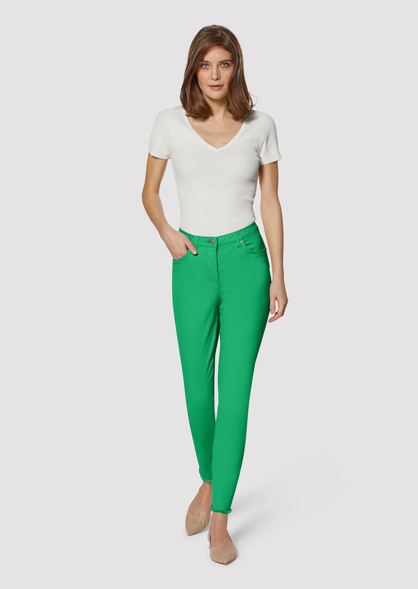 Skinny-Jeans mit feinem Fransensaum