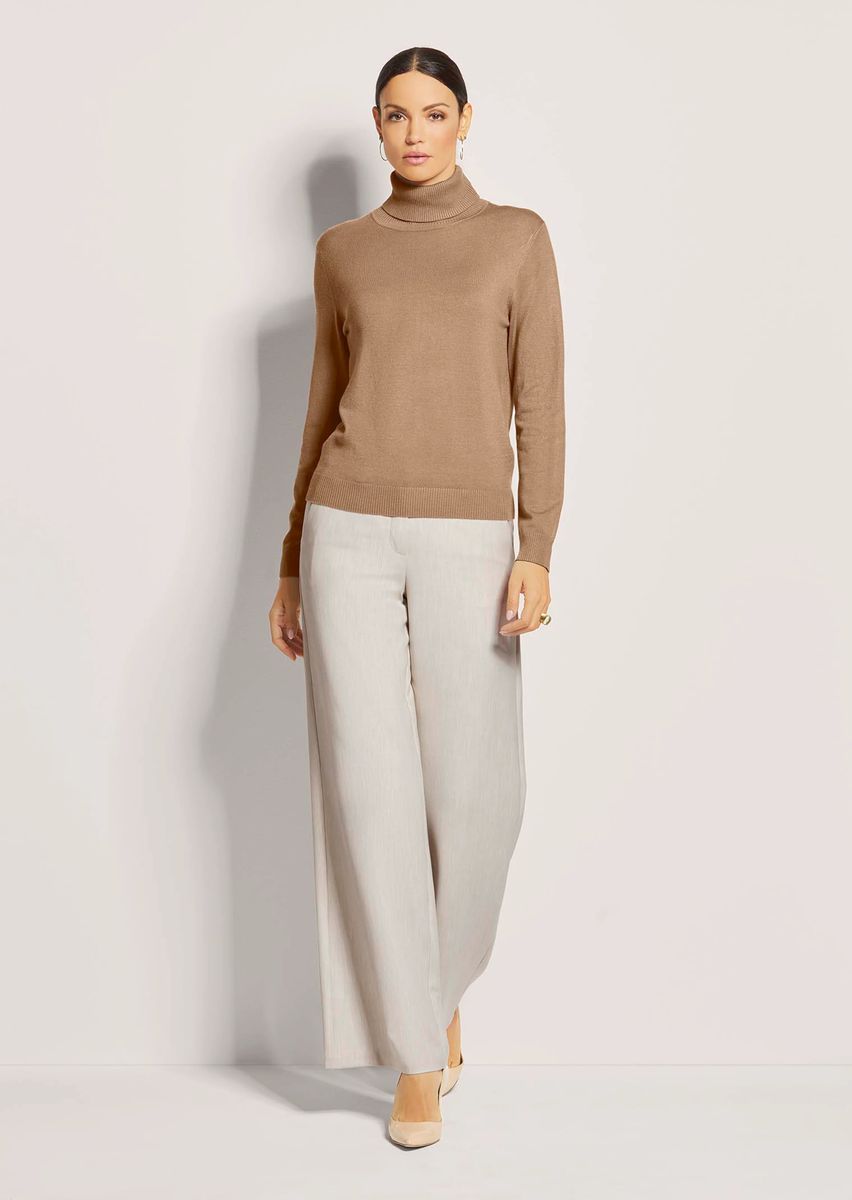 Eleganter Rollkragenpullover aus Feinstrick
