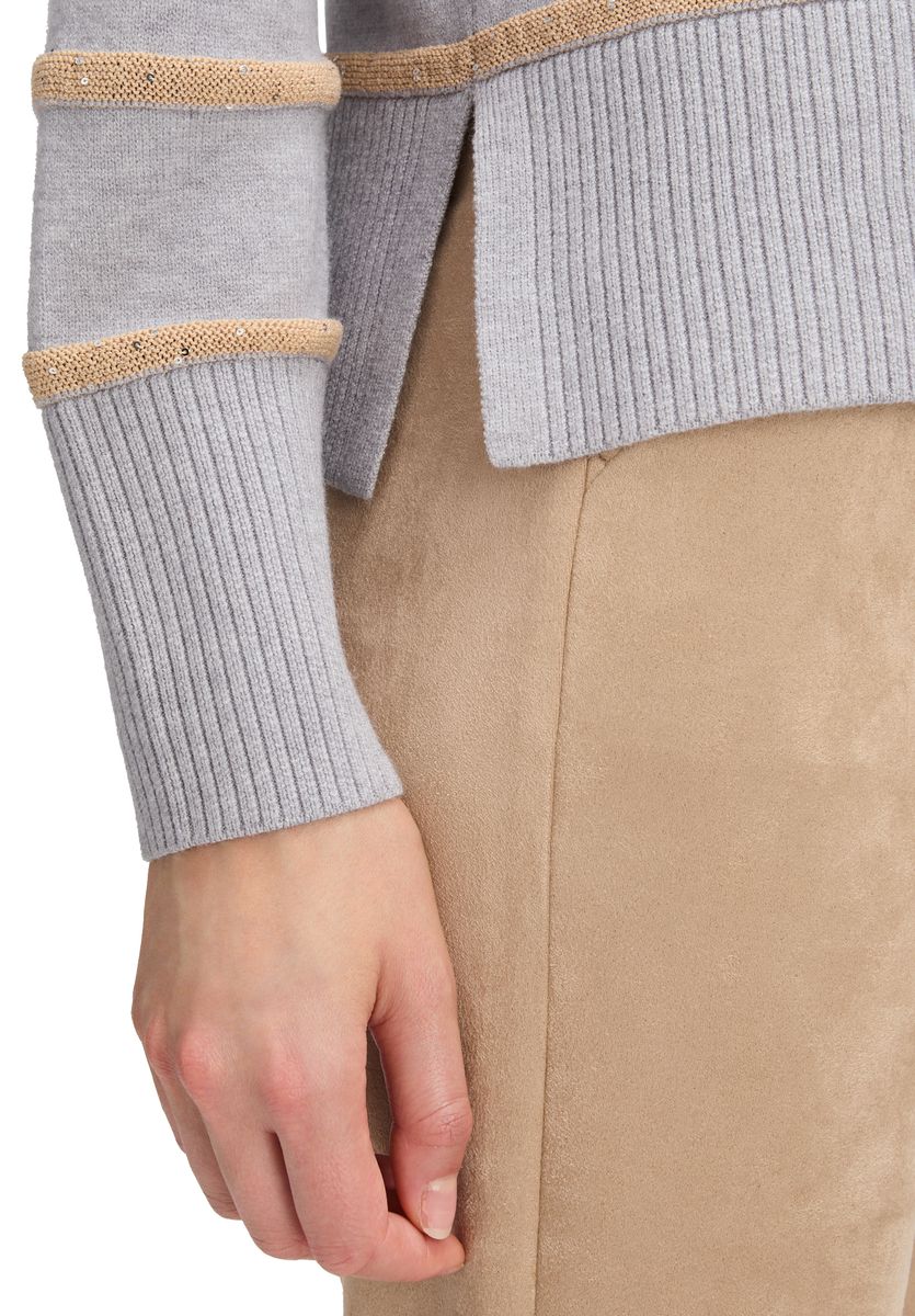 Gestreifter Strickpullover mit Pailletten
