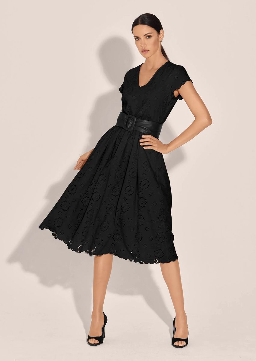 Feminines Midikleid mit Lochstickerei