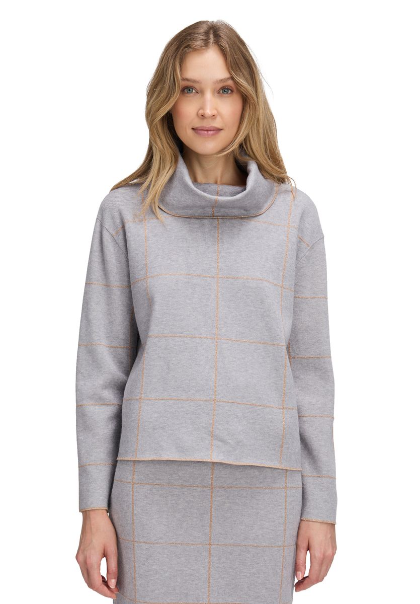 Karo-Strickpullover mit weichem Stehkragen