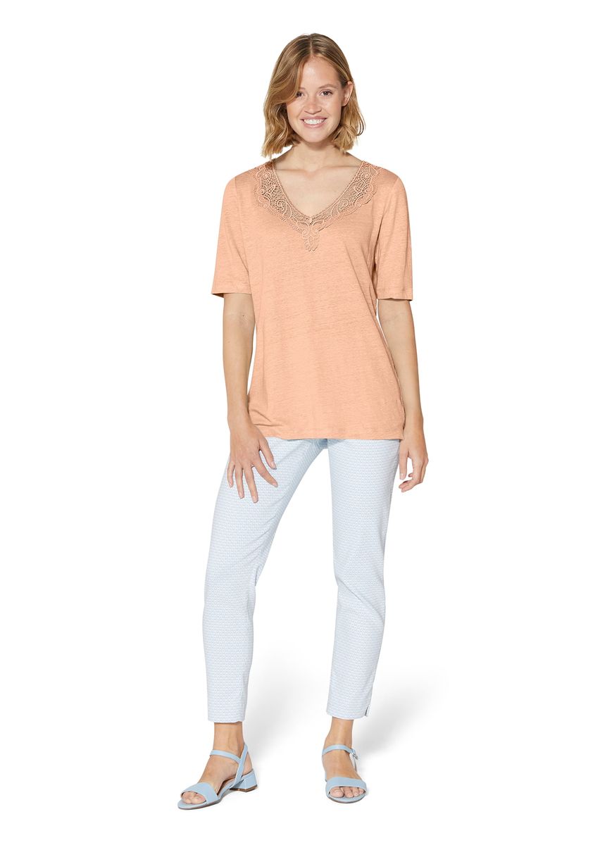 Leinen-Shirt mit Spitze am V-Ausschnitt