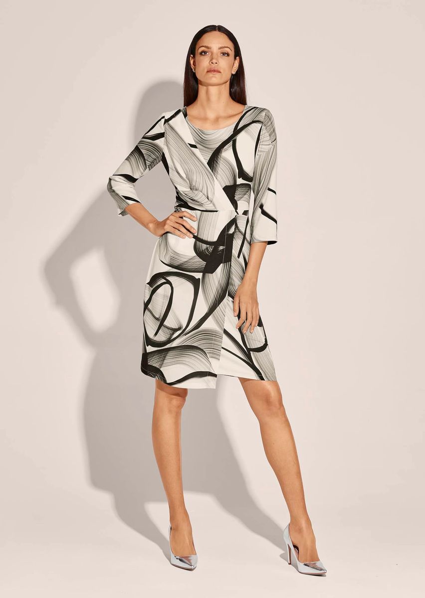 Elegantes Kleid in Wickel-Optik