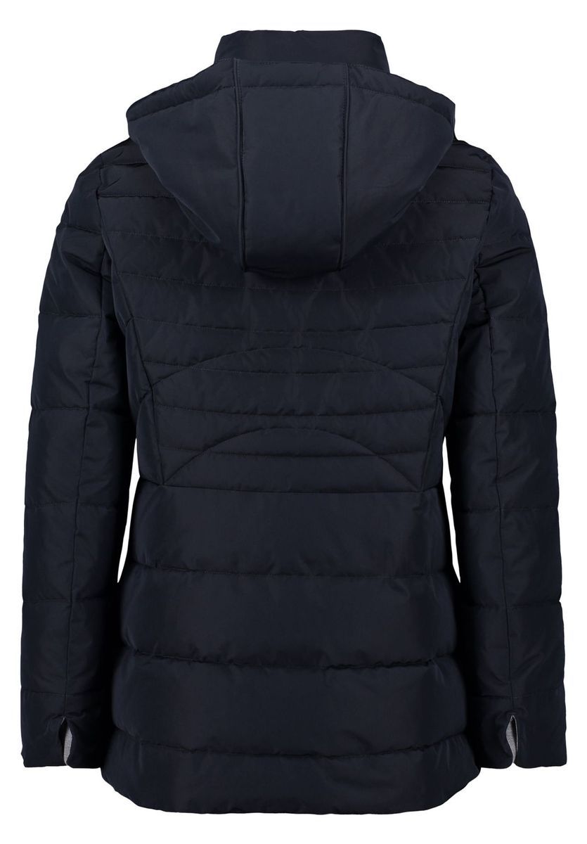 Sportliche Steppjacke mit Kapuze
