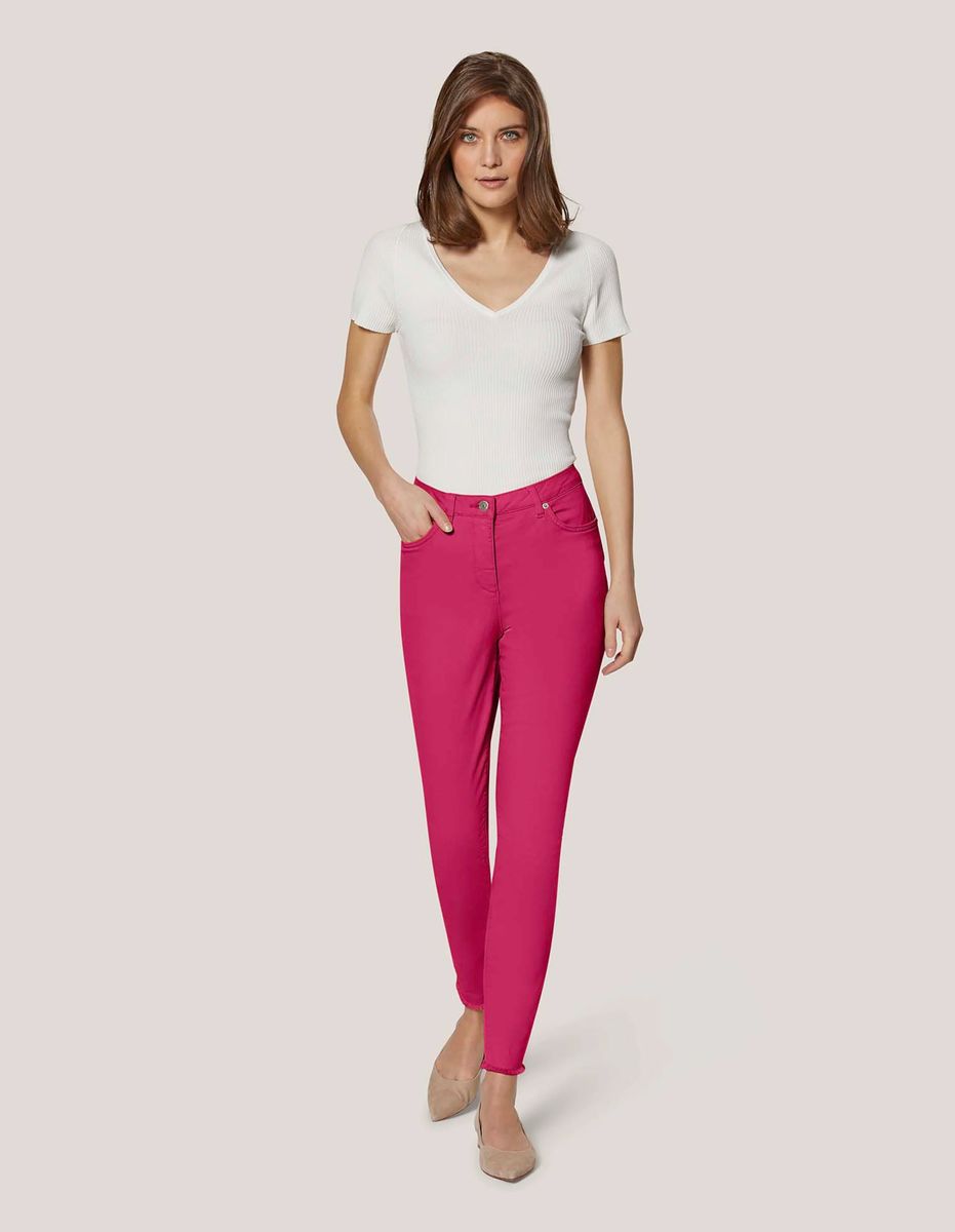 Skinny-Jeans mit feinem Fransensaum