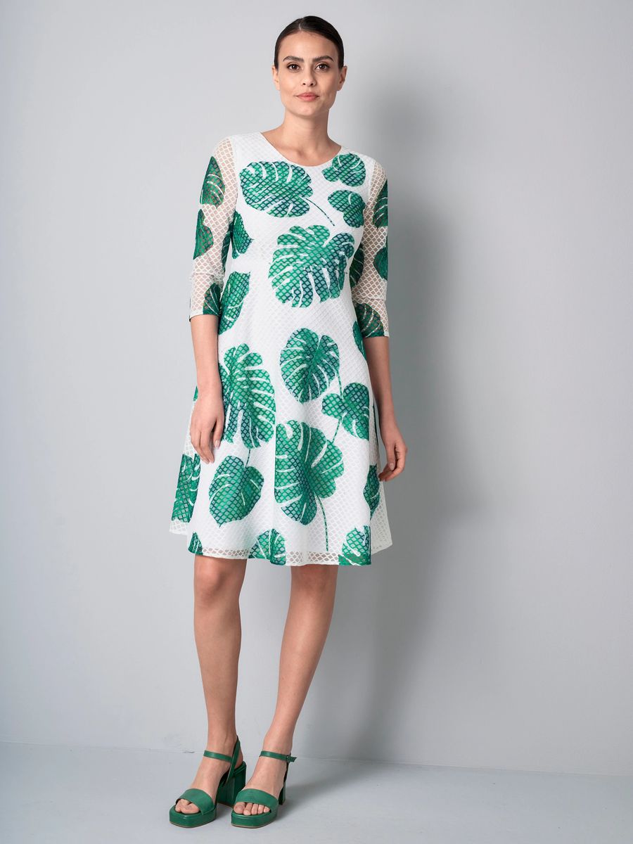 Lochspitzen-Midikleid mit tropischem Print