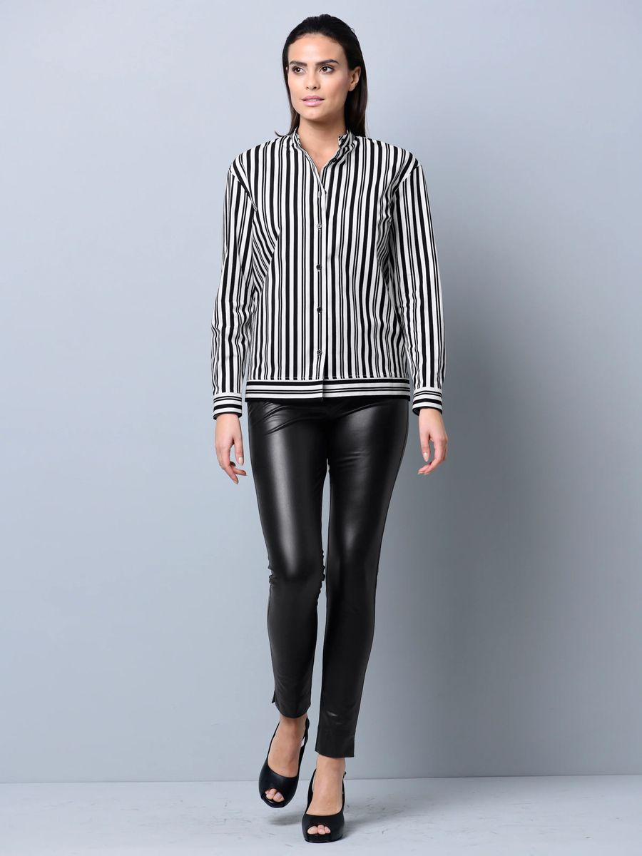 Gestreifte Hemdbluse in A-Linie