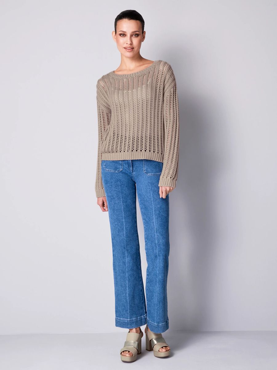 Pullover mit modernem Lochstrickmuster