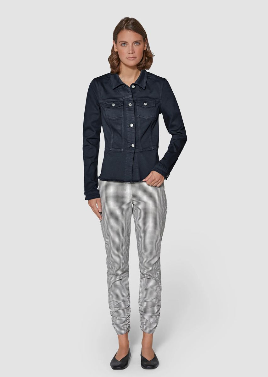Taillierte Jeansjacke mit Schößchen