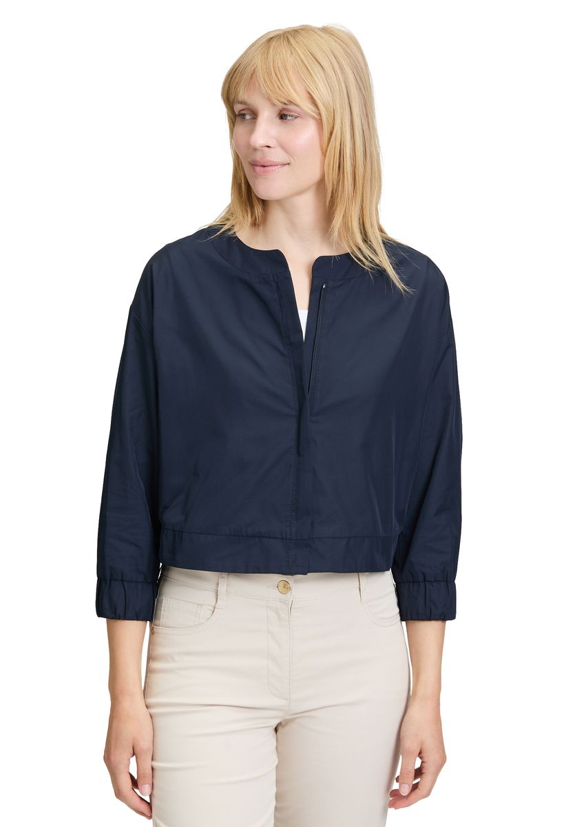 Minimalistischer leichter Blouson mit 3/4-Arm