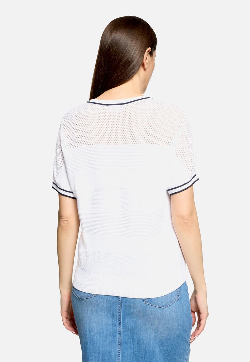 Strukturierter Kurzarm-Feinstrickpullover