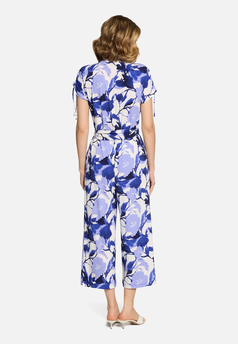 Luftiger Jumpsuit mit Blumenmuster
