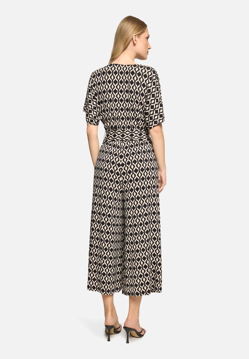 Eleganter Jumpsuit mit grafischem Muster