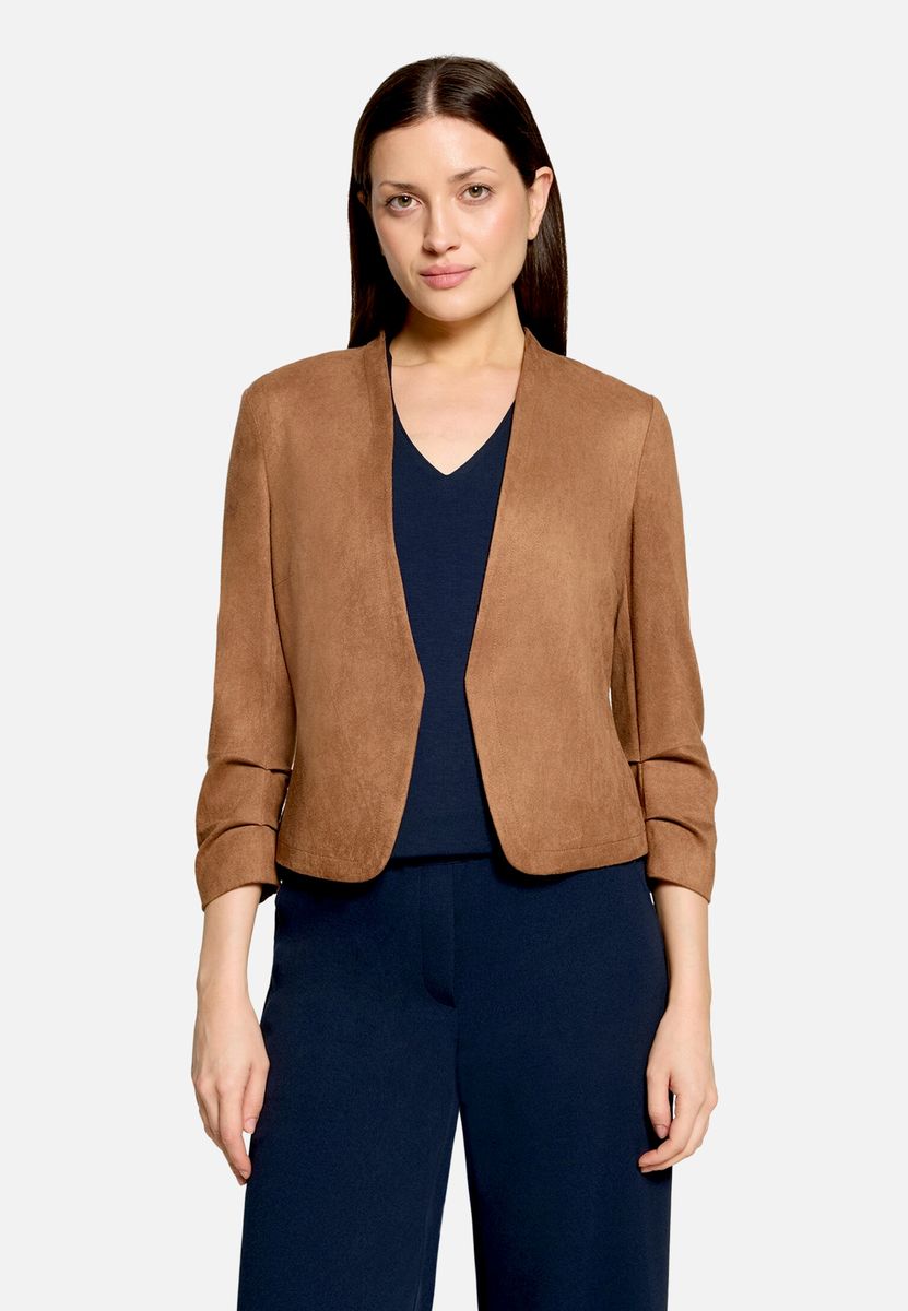 Kurzjacke mit gerafften Ärmeln