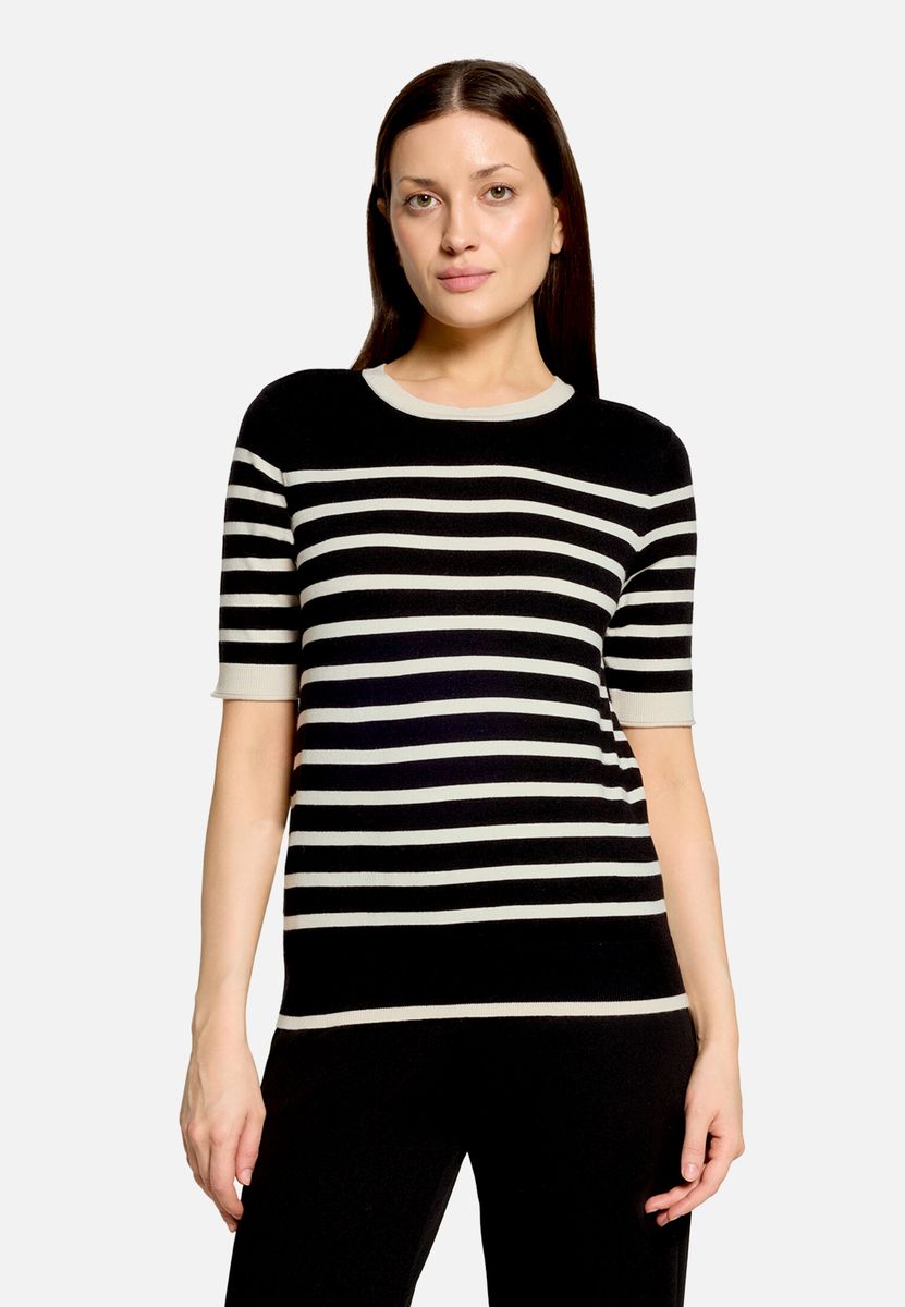 Kurzarm-Stricktop mit Streifen