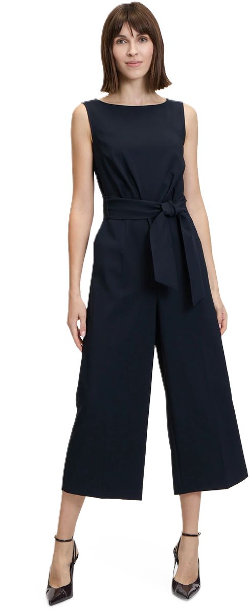 Ärmelloser Jumpsuit mit Bindegürtel