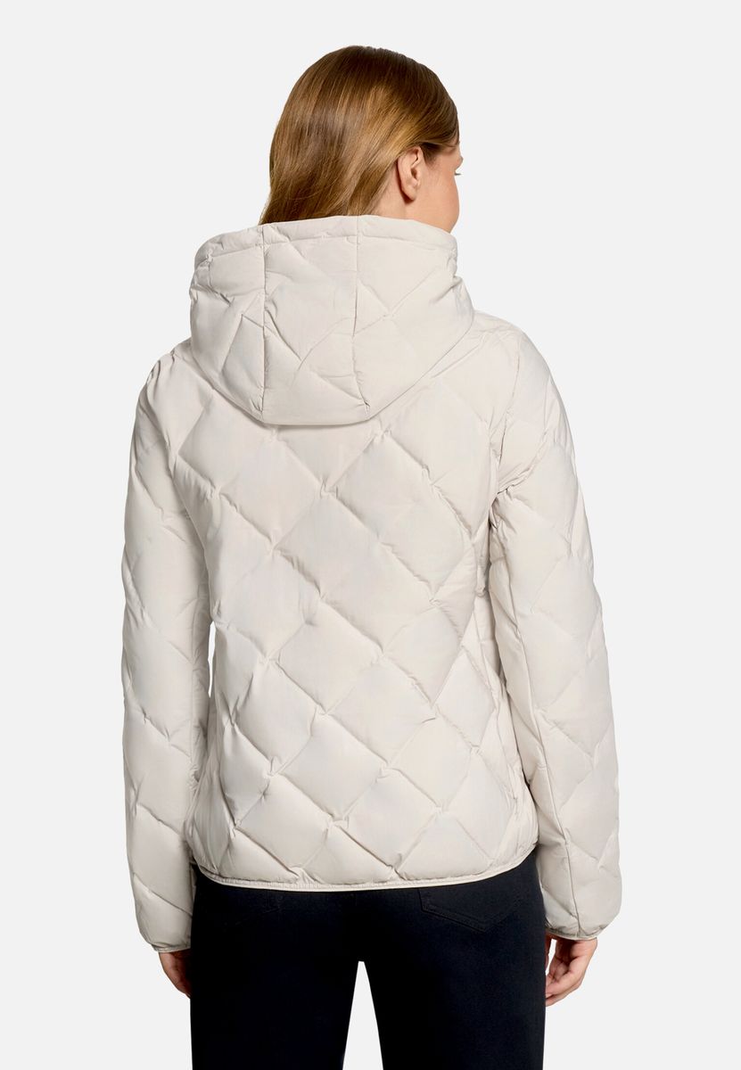 Leichte Steppjacke mit Kapuze