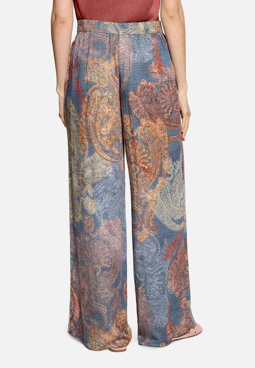 Fließende Marlene-Hose mit Paisleymuster