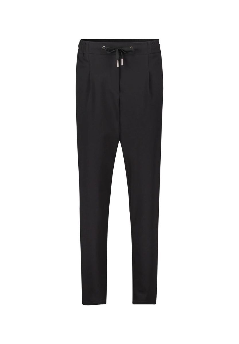 High-Waist 7/8 Tapered-Hose