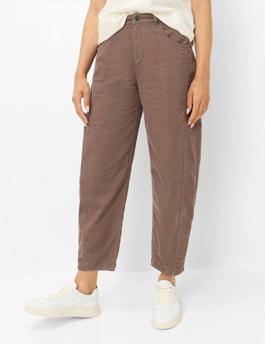 Relaxte Cordhose mit Barrel-Leg
