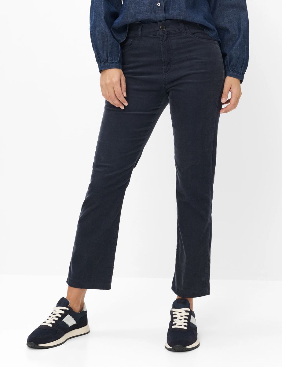 Schmal geschnittene Cordhose im Cigarette-Stil