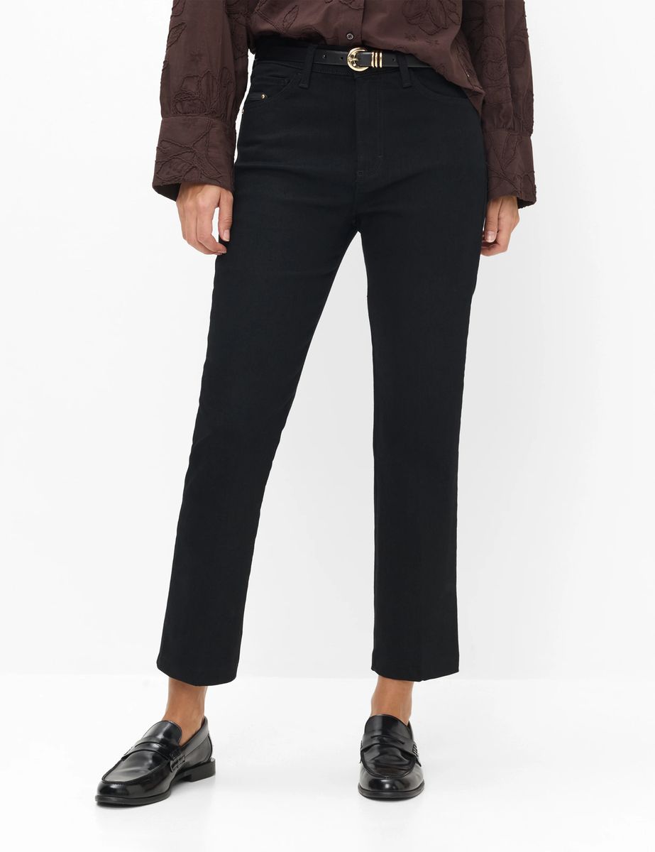 Zeitlose Five-Pocket-Jeans im Cigarette-Fit
