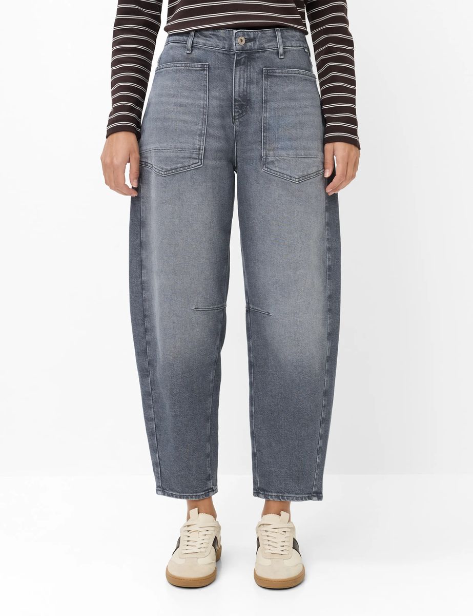 Moderne Barrel-Jeans in O-Form