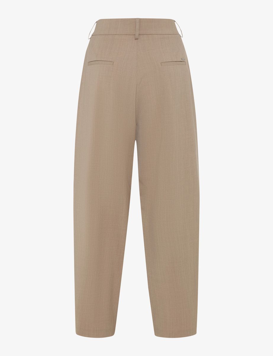 Fließende O-Shape Bundfaltenhose