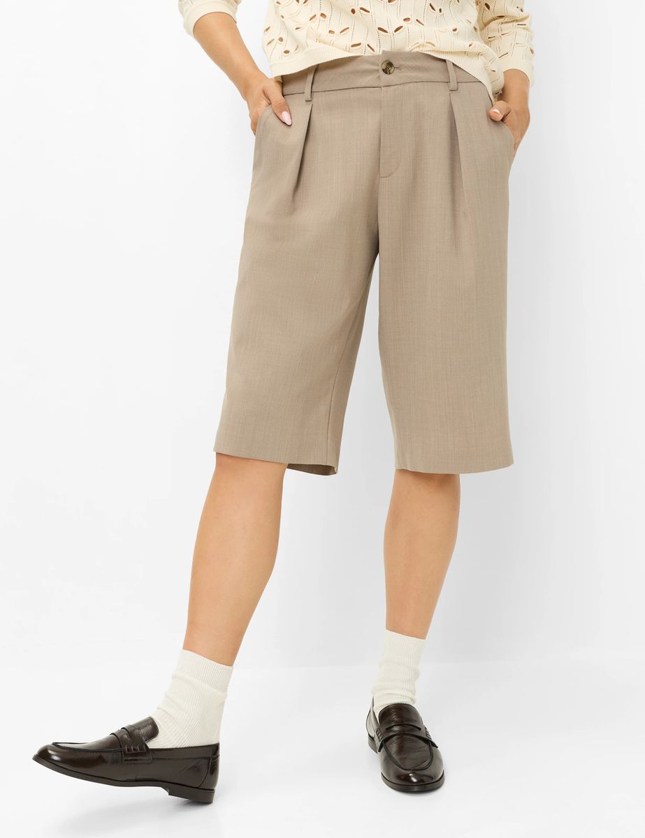 Elegante Bermuda-Shorts mit Bundfalten
