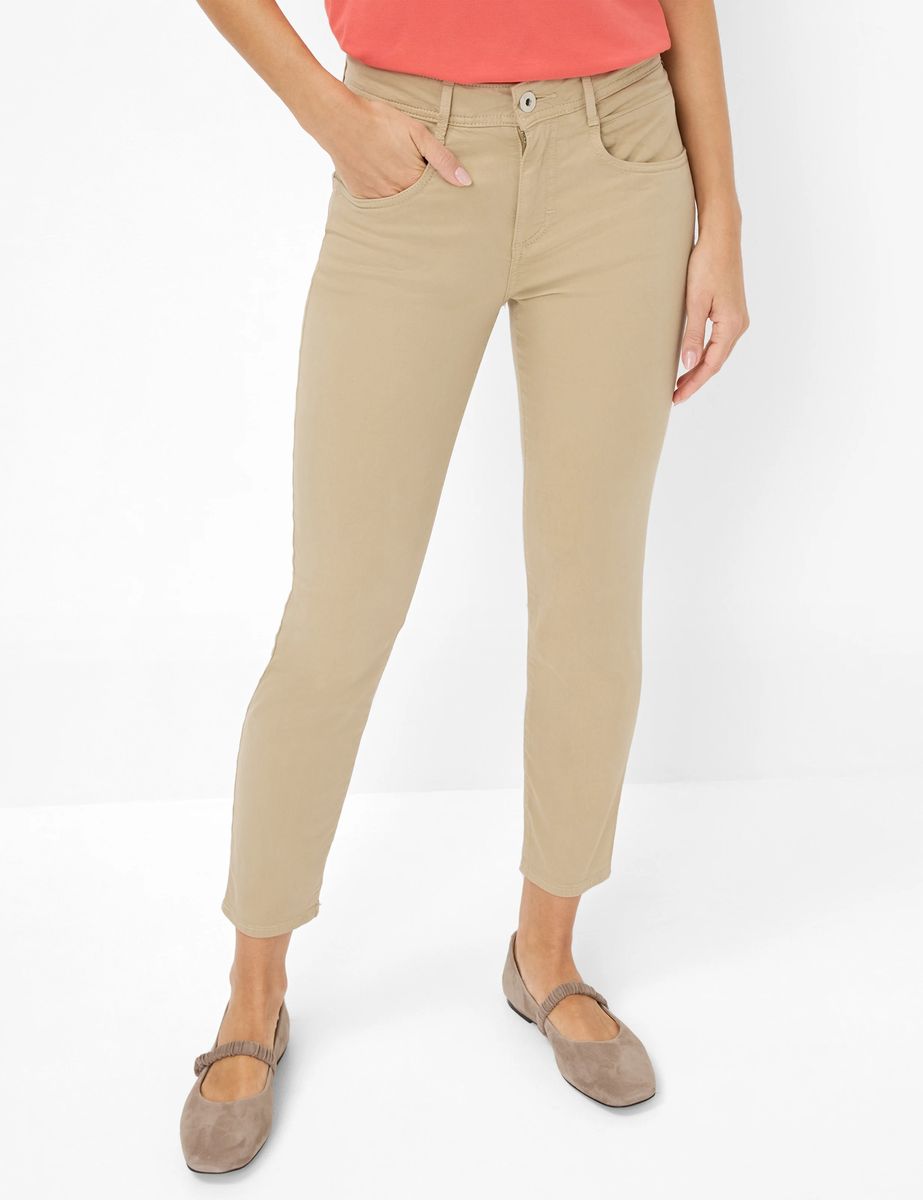 Schmal geschnittene Ankle-Hose mit Stretch